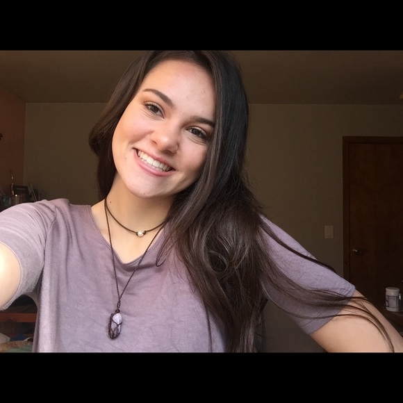 Meet your Posher, Daniella - Picture 1 of 1